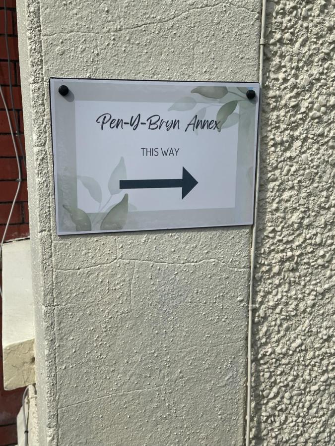 Отель Pen-Y-Bryn Annex Brynmenin Экстерьер фото